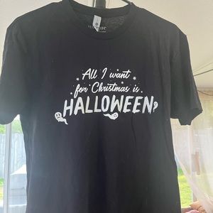 Unique Vintage All I Want For Christmas Is Halloween T-Shirt Size Small